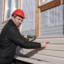 Best Engineered Wood Siding  in Caledonia, MI